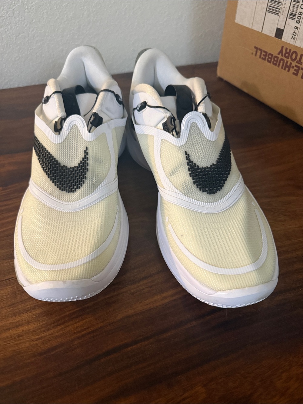 Nike Adapt 2.0 bb White and Black self-lace Athletic Sneakers